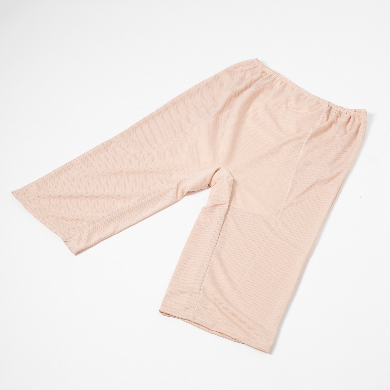 ペチパンツ サニタリー 防水布つき 透け防止 5分丈 防水 蒸れない メッシュ 通気性 スカートの下に重ねて安心 ブラック 黒 ベージュ サラサラ 透けない 生理 スカート ズボンの下 M L LL
